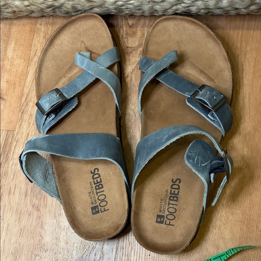 White Mountain Leather Footbed Sandals Gray Buckle Comfort Slides Women’s 9